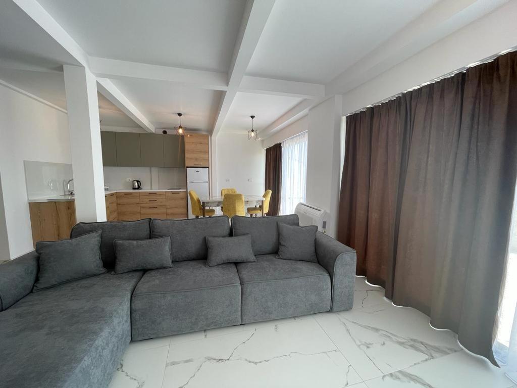 Sunrose Residences Saranda Kültér fotó