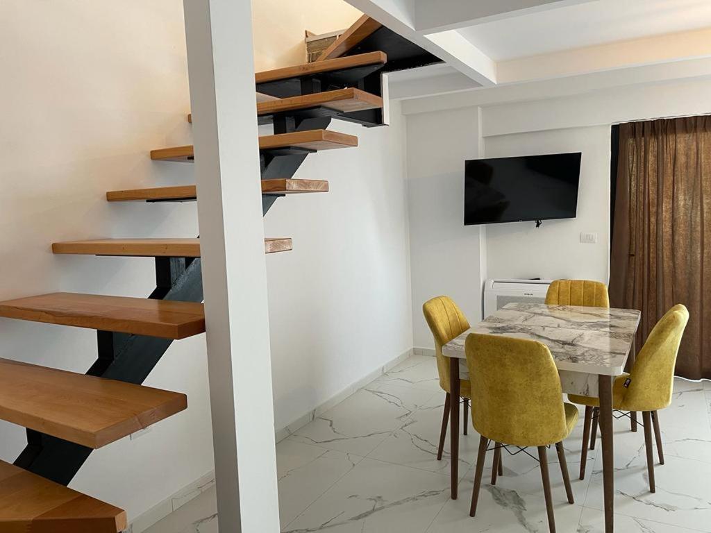 Sunrose Residences Saranda Kültér fotó