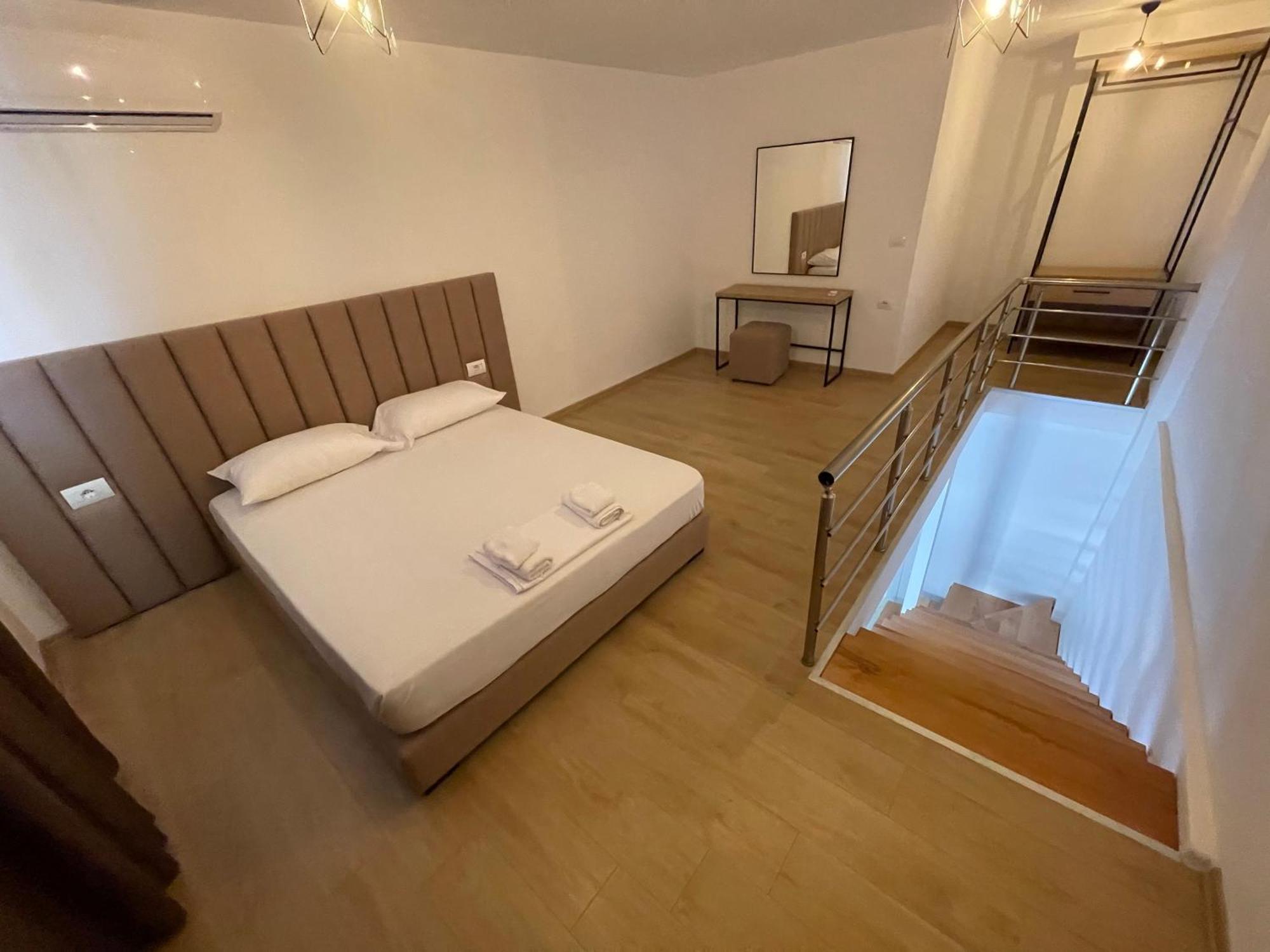 Sunrose Residences Saranda Kültér fotó